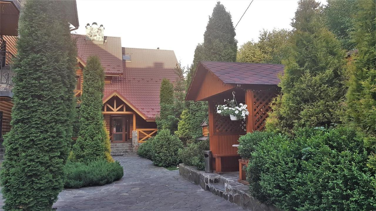 בוקובל Karpatski Zori Hotel מראה חיצוני תמונה