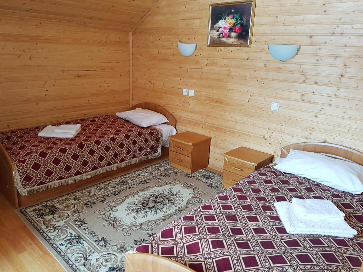 בוקובל Karpatski Zori Hotel חדר תמונה